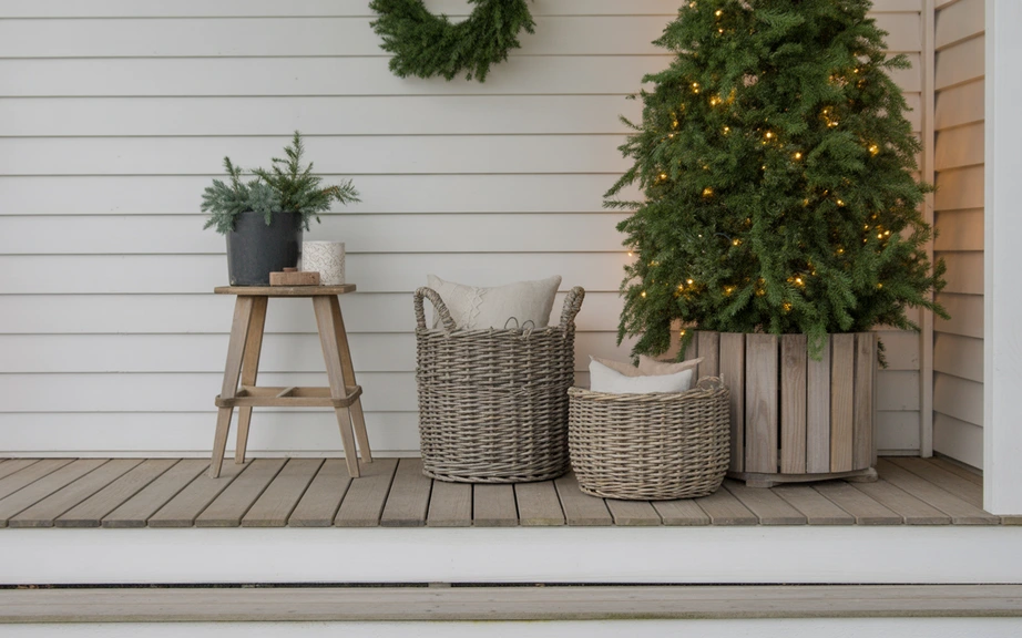 Scandinavian-Inspired Neutral Porch Decor
