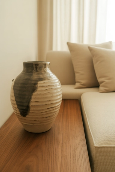 Using Vases to Add Depth in Neutral-Toned Rooms