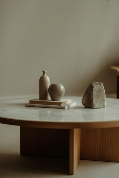 Styling Surfaces With Fewer, Better-Placed Objects